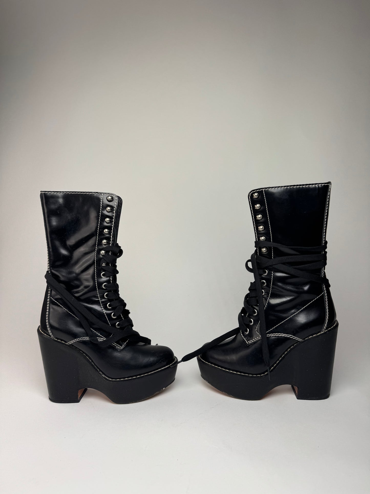 Vintage Chloe Patent Leather Heeled Boots Black EU36
