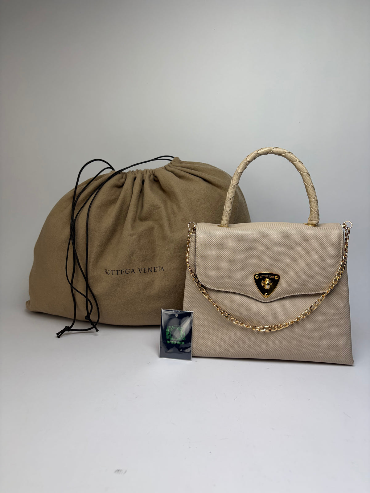 Vintage Bottega Veneta Structured Leather Top-Handle Bag Late 1980s Cream