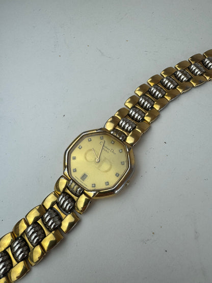 Montre Dior vintage en acier doré