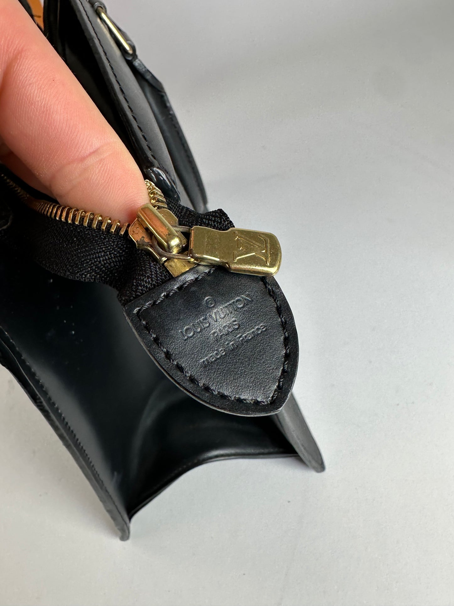 Vintage Louis Vuitton EPI Leather Riviera Handbag Noir Black
