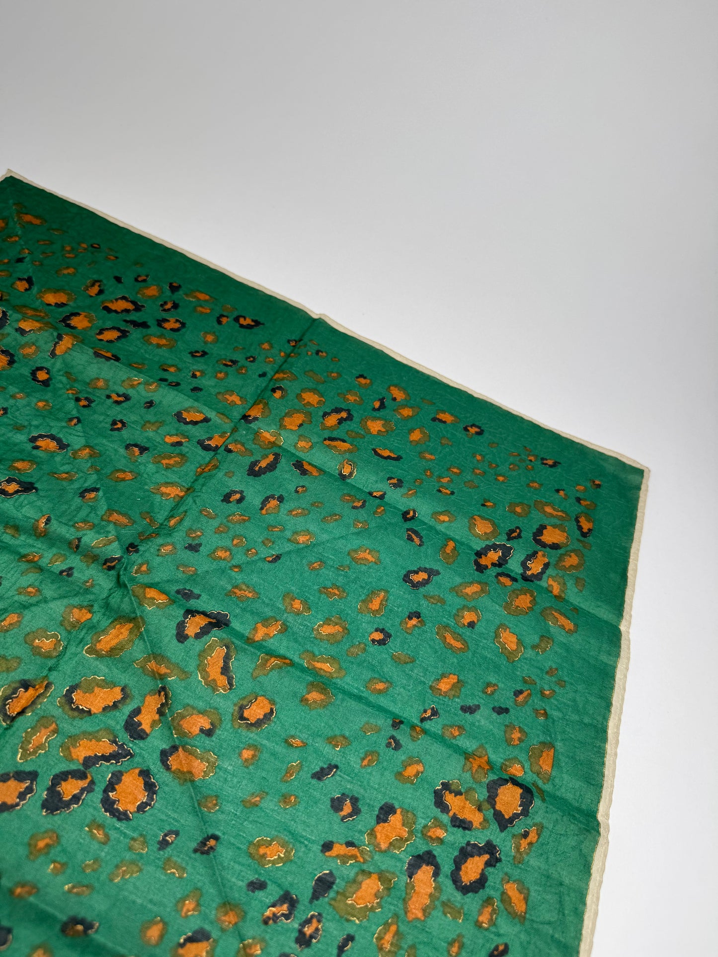 Givenchy vintage cloth green leopard