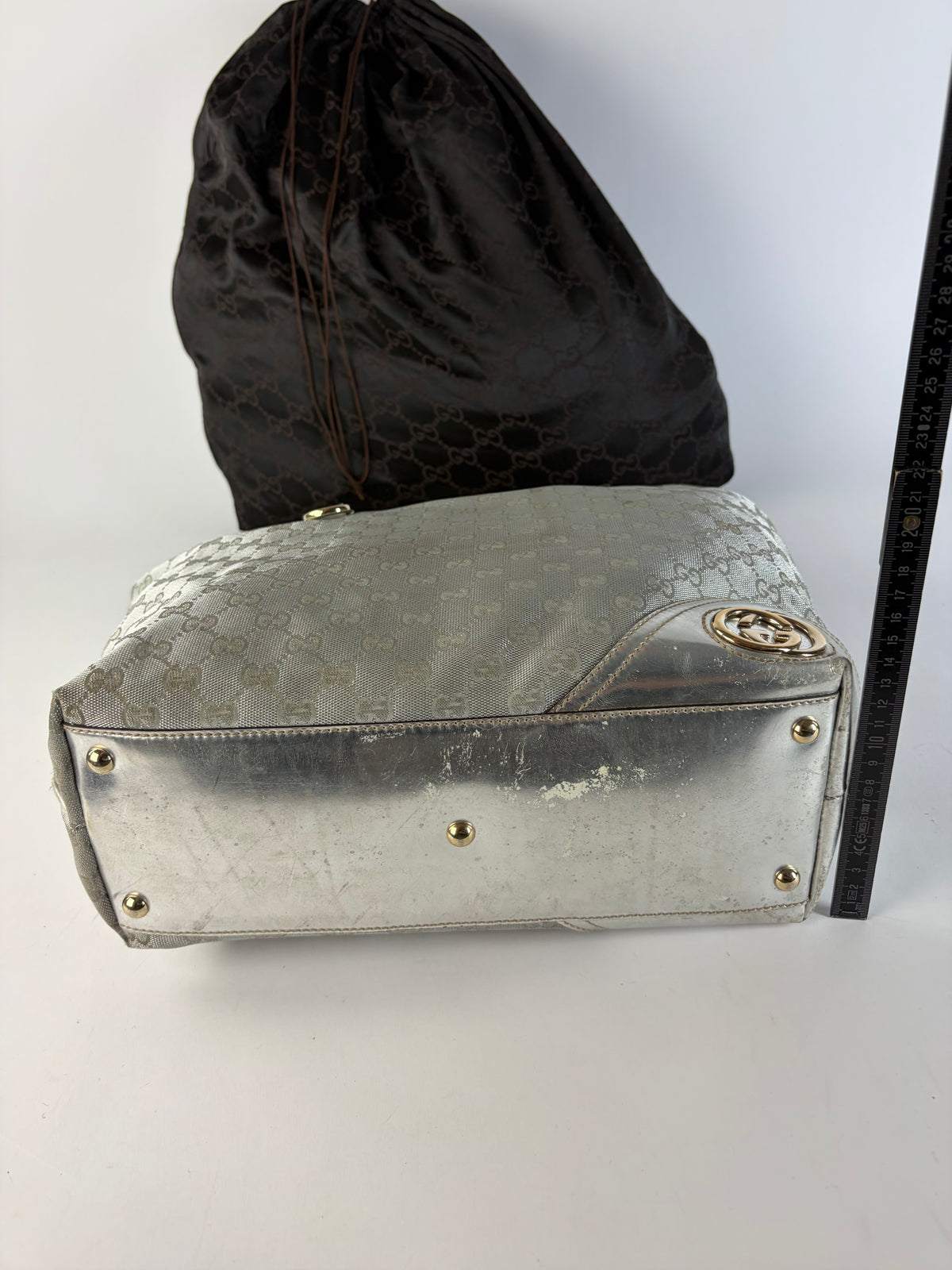 Vintage Gucci GG Supreme Canvas Tote c. 2010 Silver Beige