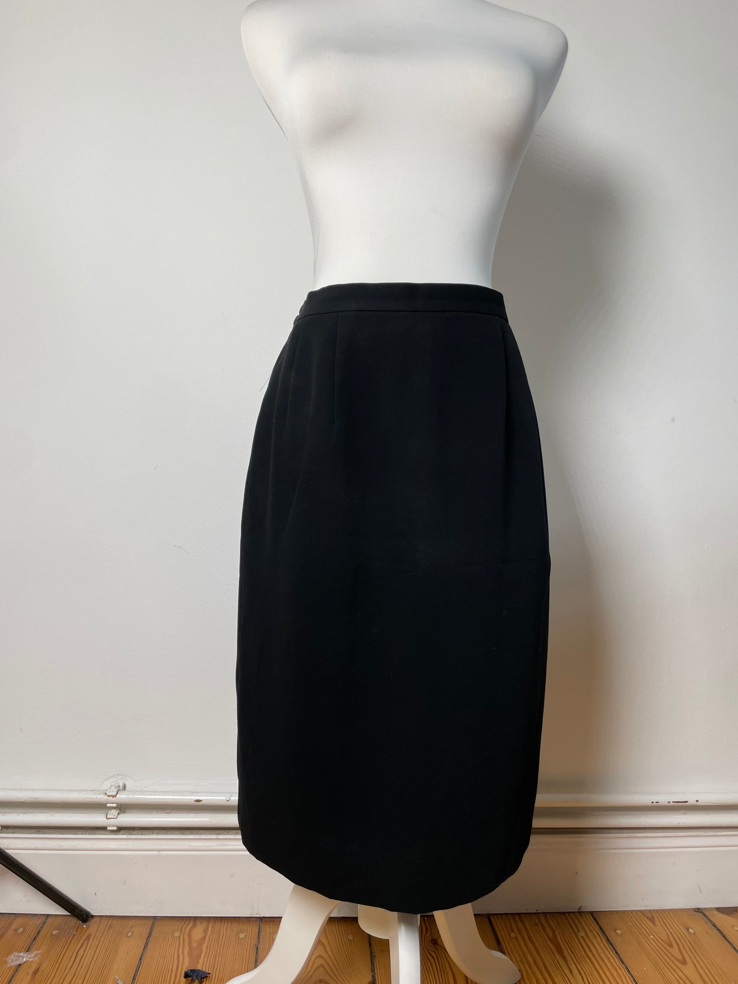 Vintage Chloe Pleated Skirt Black L