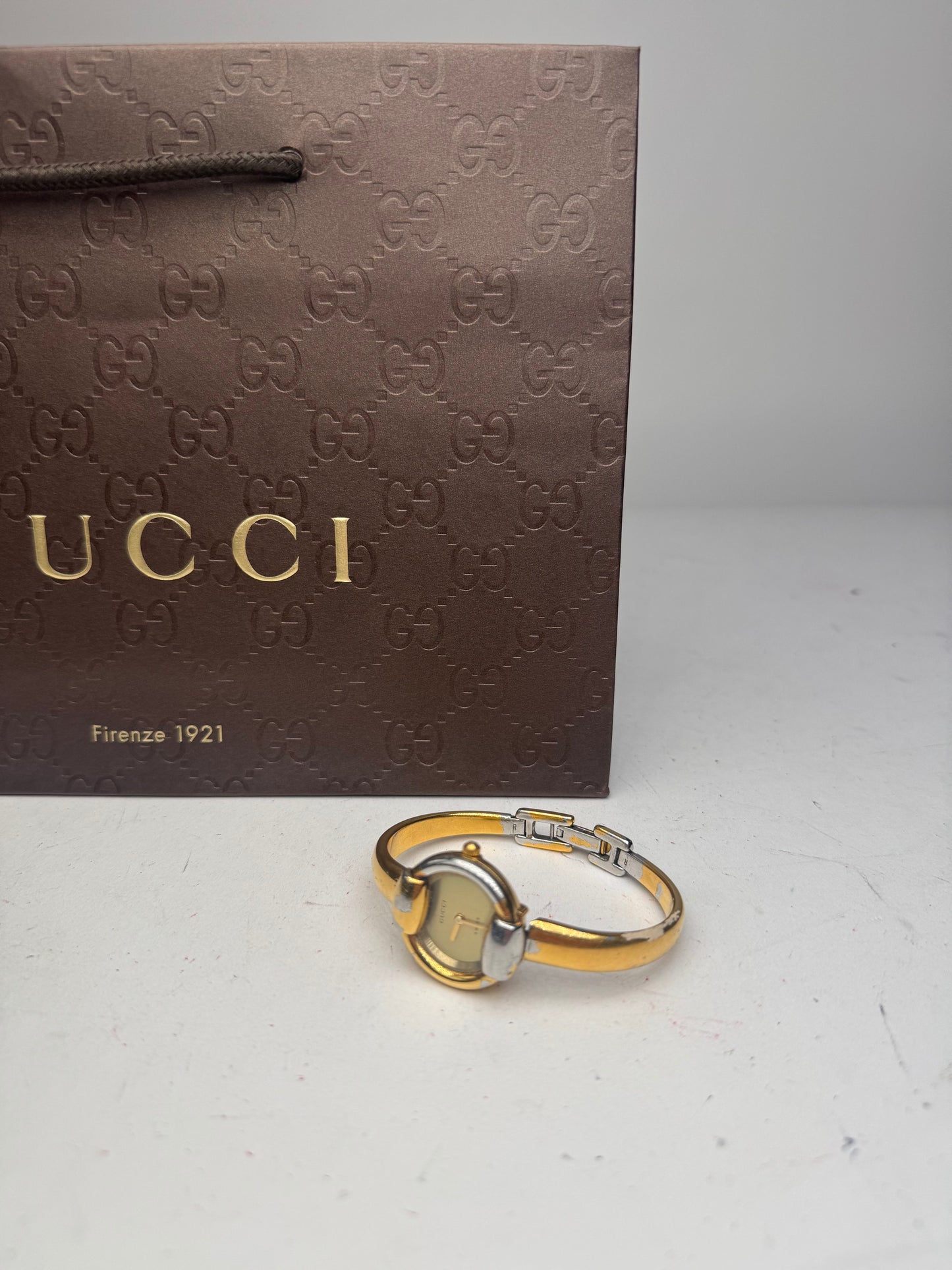 Vintage Gucci Horsebit Quartz Watch golden