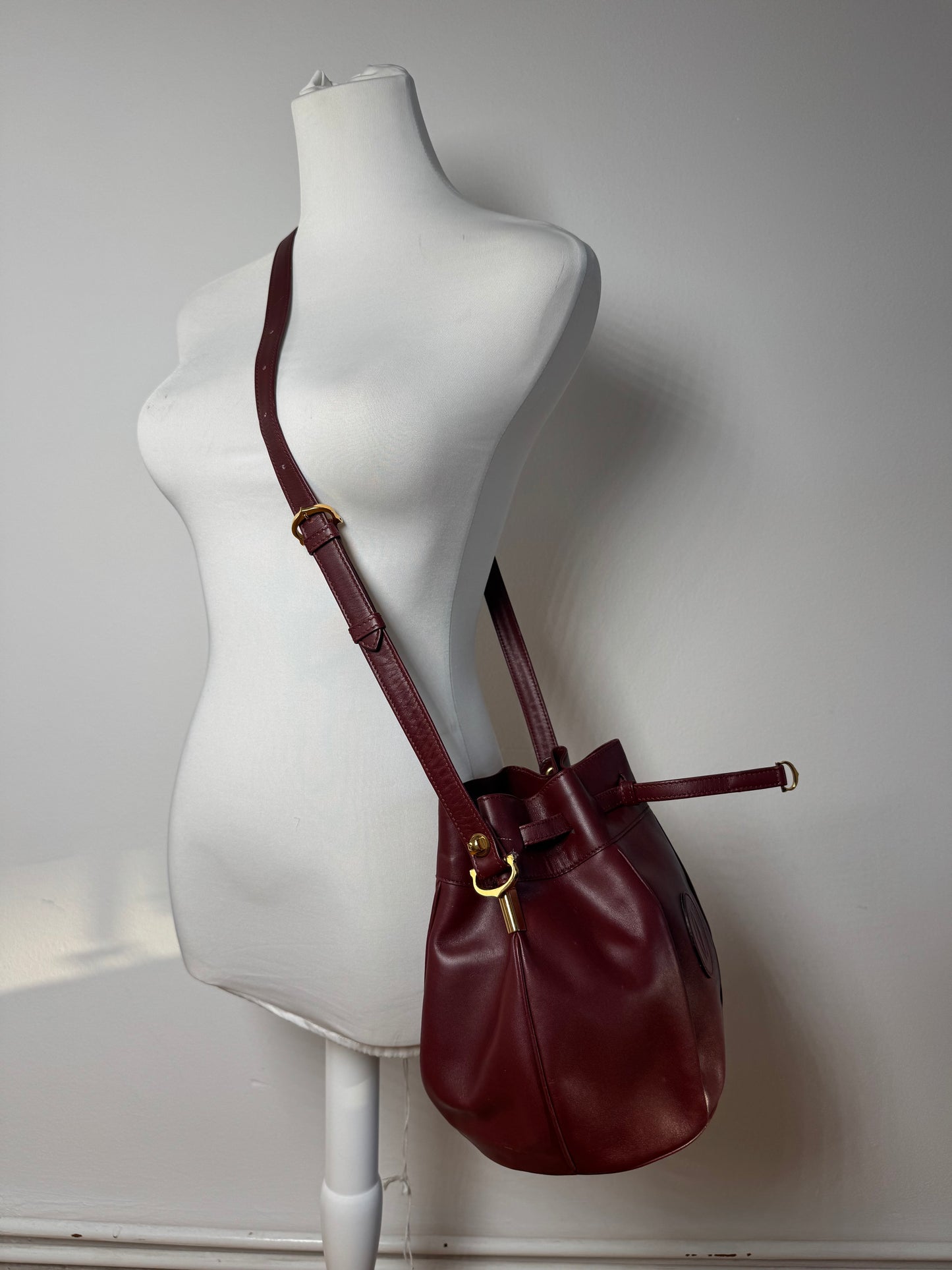 Vintage Cartier Seau Leather bag burgundy