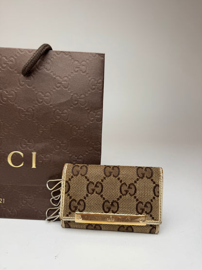 Vintage Gucci Monogram Key Holder beige white