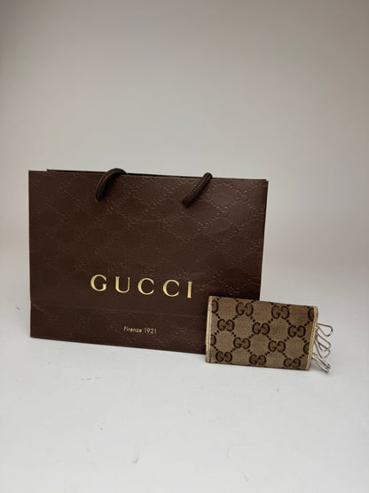 Vintage Gucci Monogram Key Holder beige white