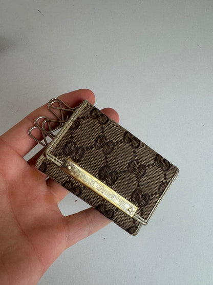Vintage Gucci Monogram Key Holder beige white