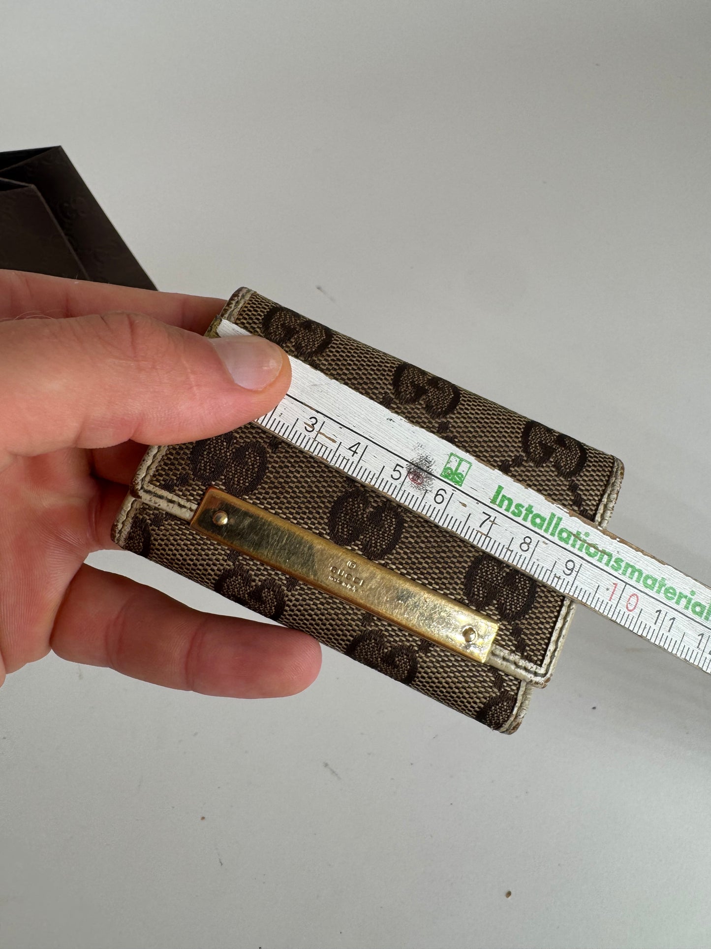 Vintage Gucci Monogram Key Holder beige white