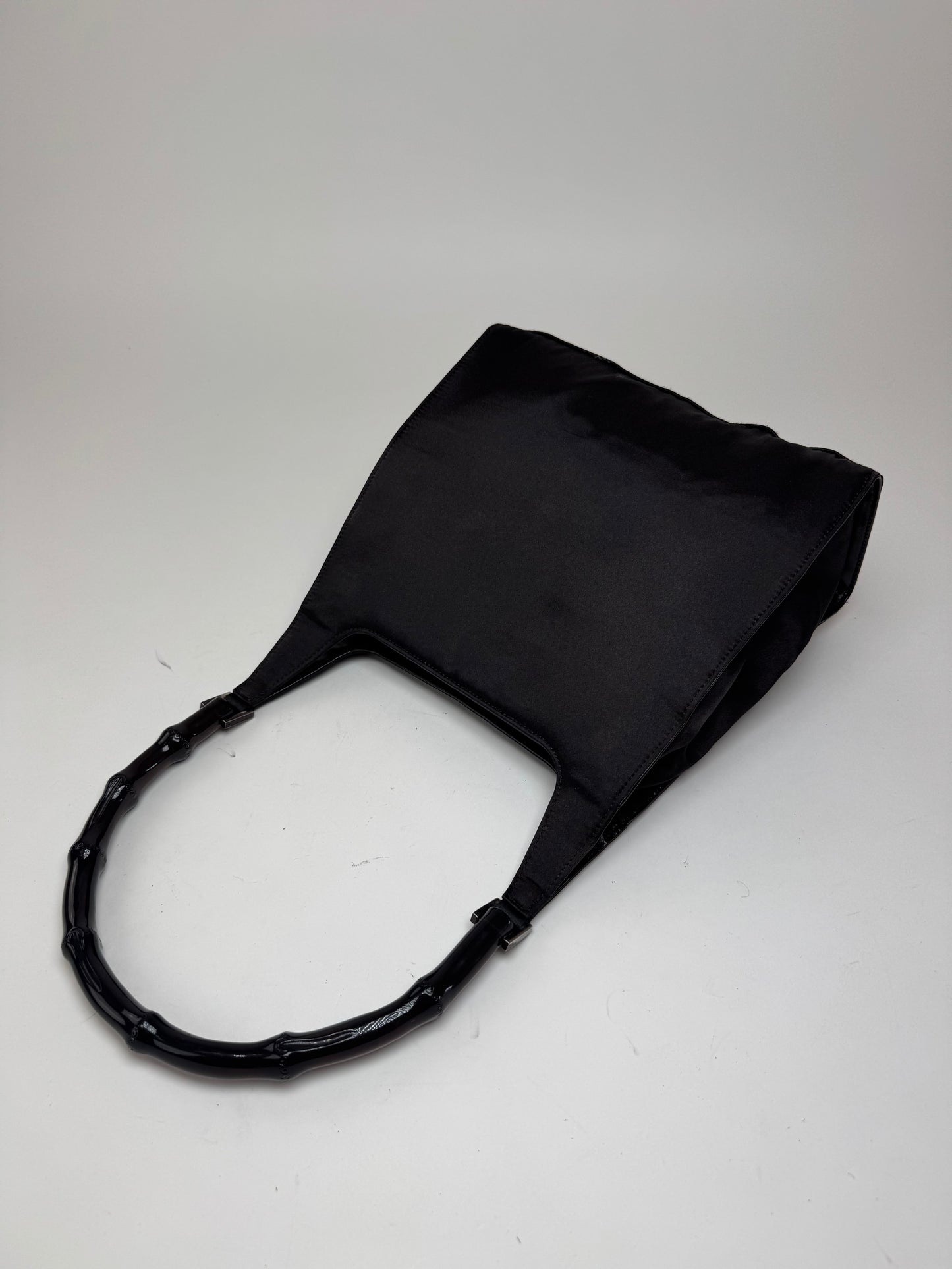 Sac Gucci vintage en bambou violet