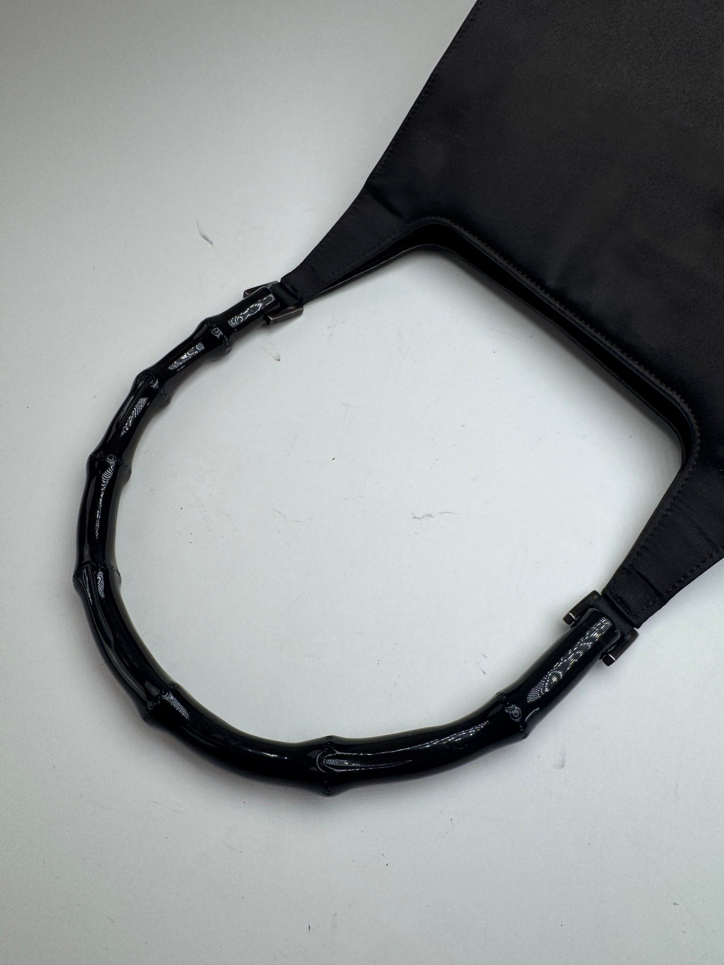 Sac Gucci vintage en bambou violet