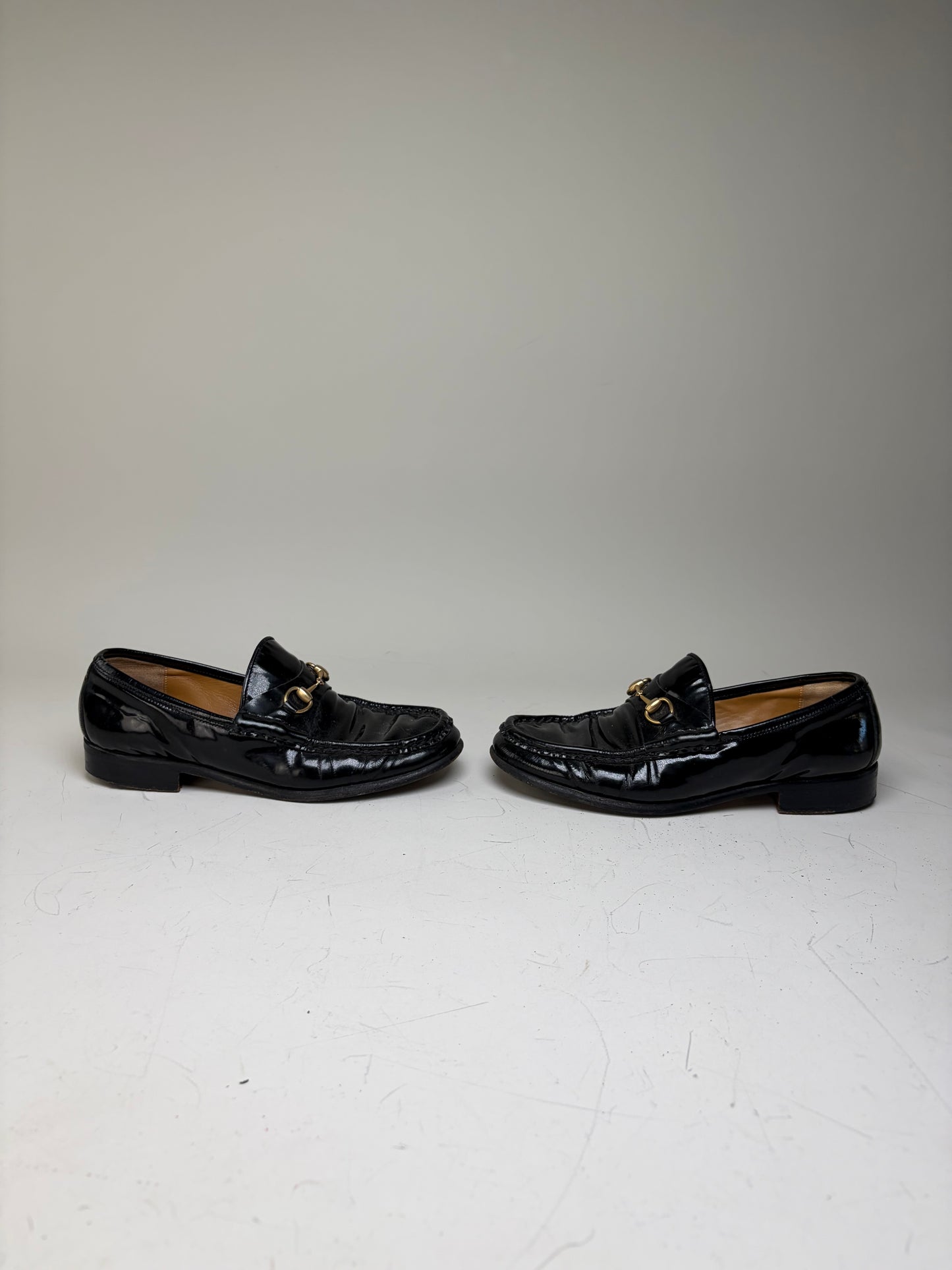 Vintage Gucci Patent Leather Loafers Black Gold EU37