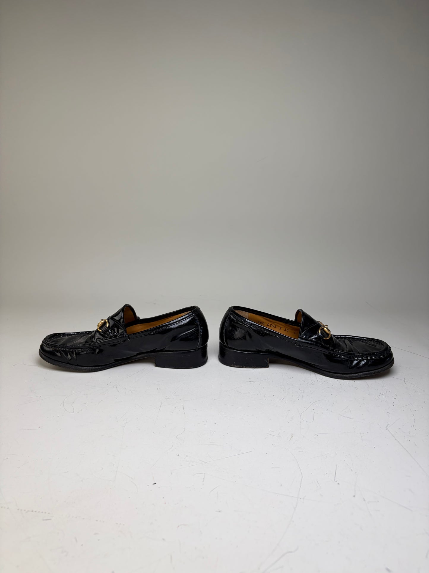 Vintage Gucci Patent Leather Loafers Black Gold EU37