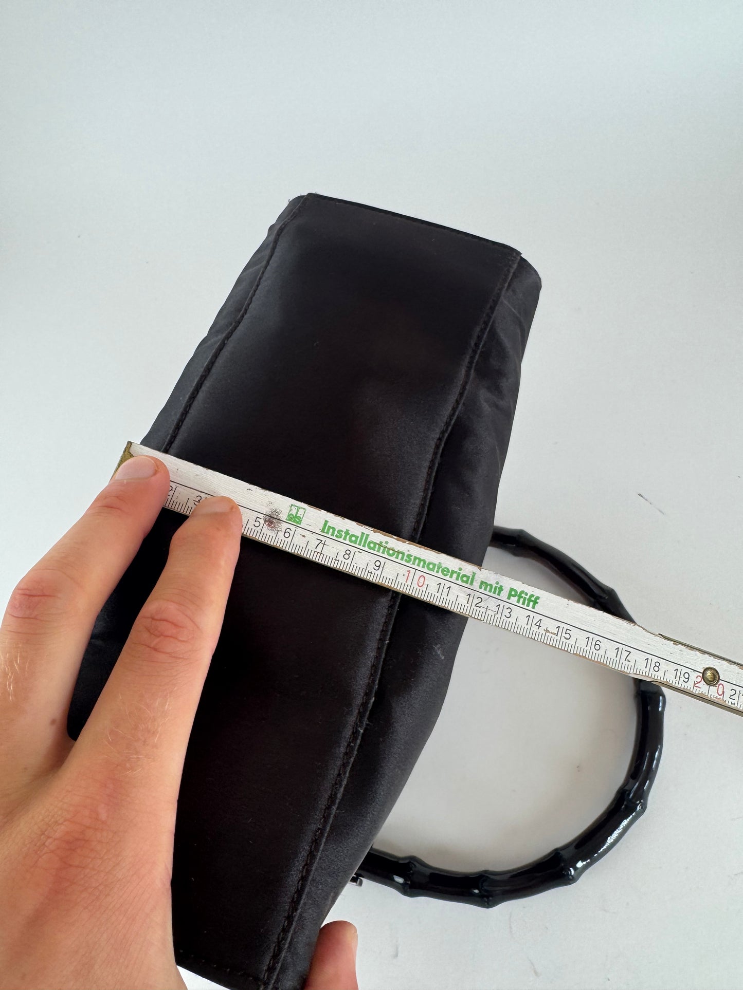 Sac Gucci vintage en bambou violet