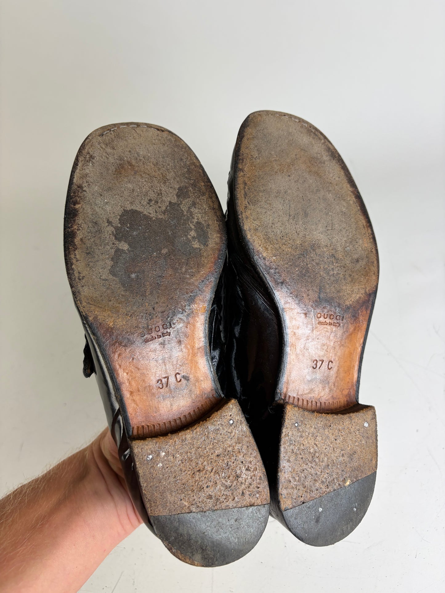 Vintage Gucci Patent Leather Loafers Black Gold EU37