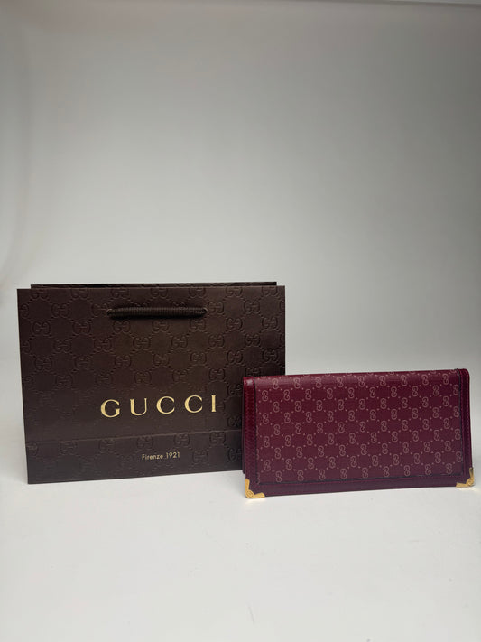Vintage Gucci leather ID holder purple