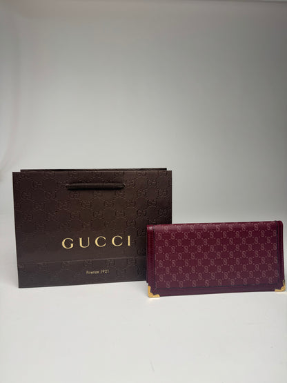 Vintage Gucci leather ID holder purple