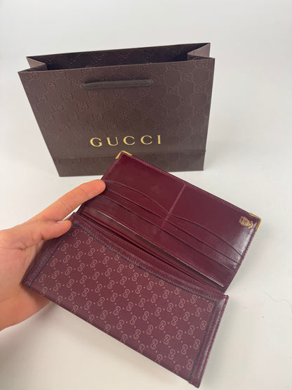 Vintage Gucci leather ID holder purple