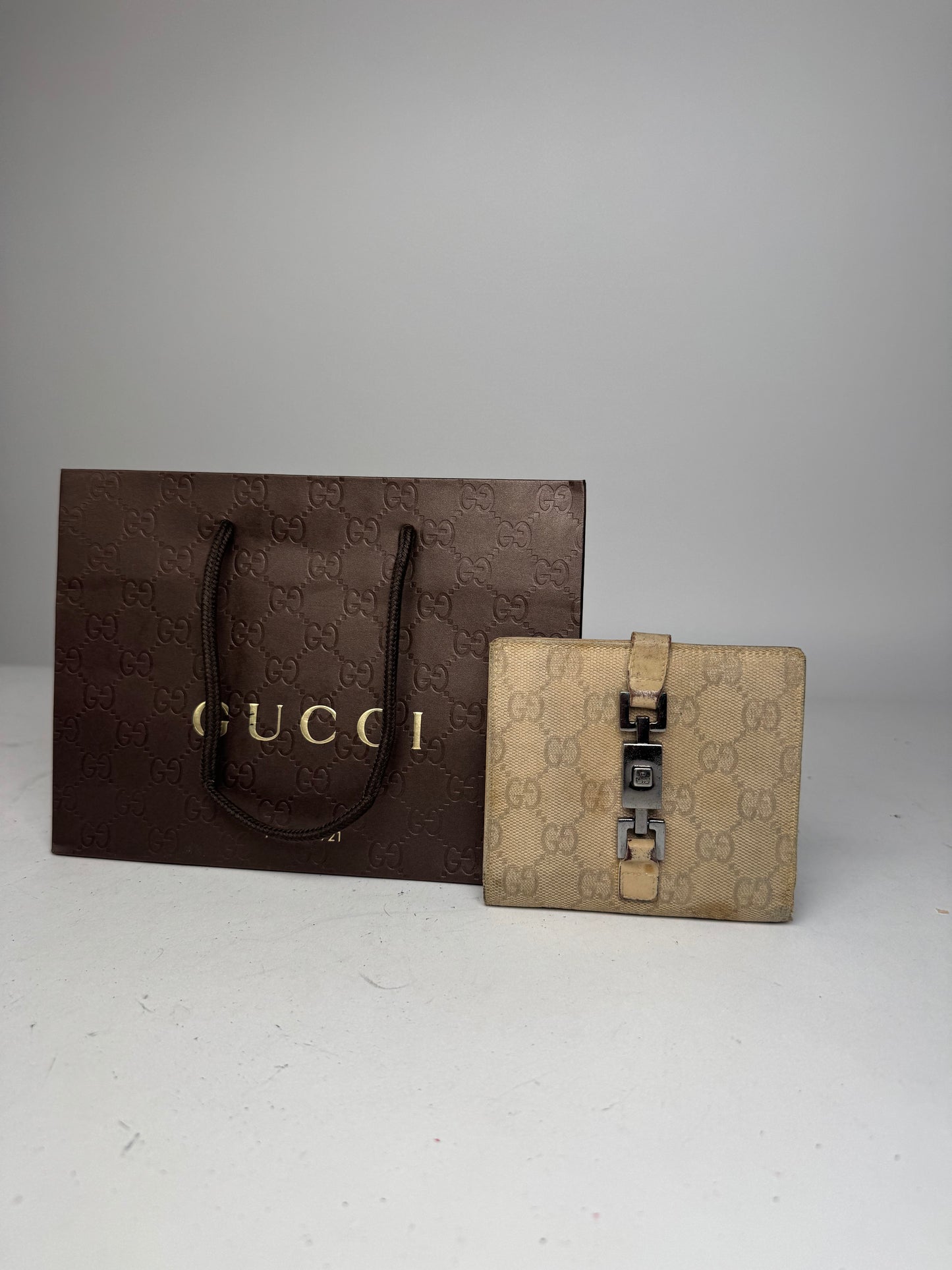 Vintage Gucci Monogram Leatjer Jackie Wallet Beige