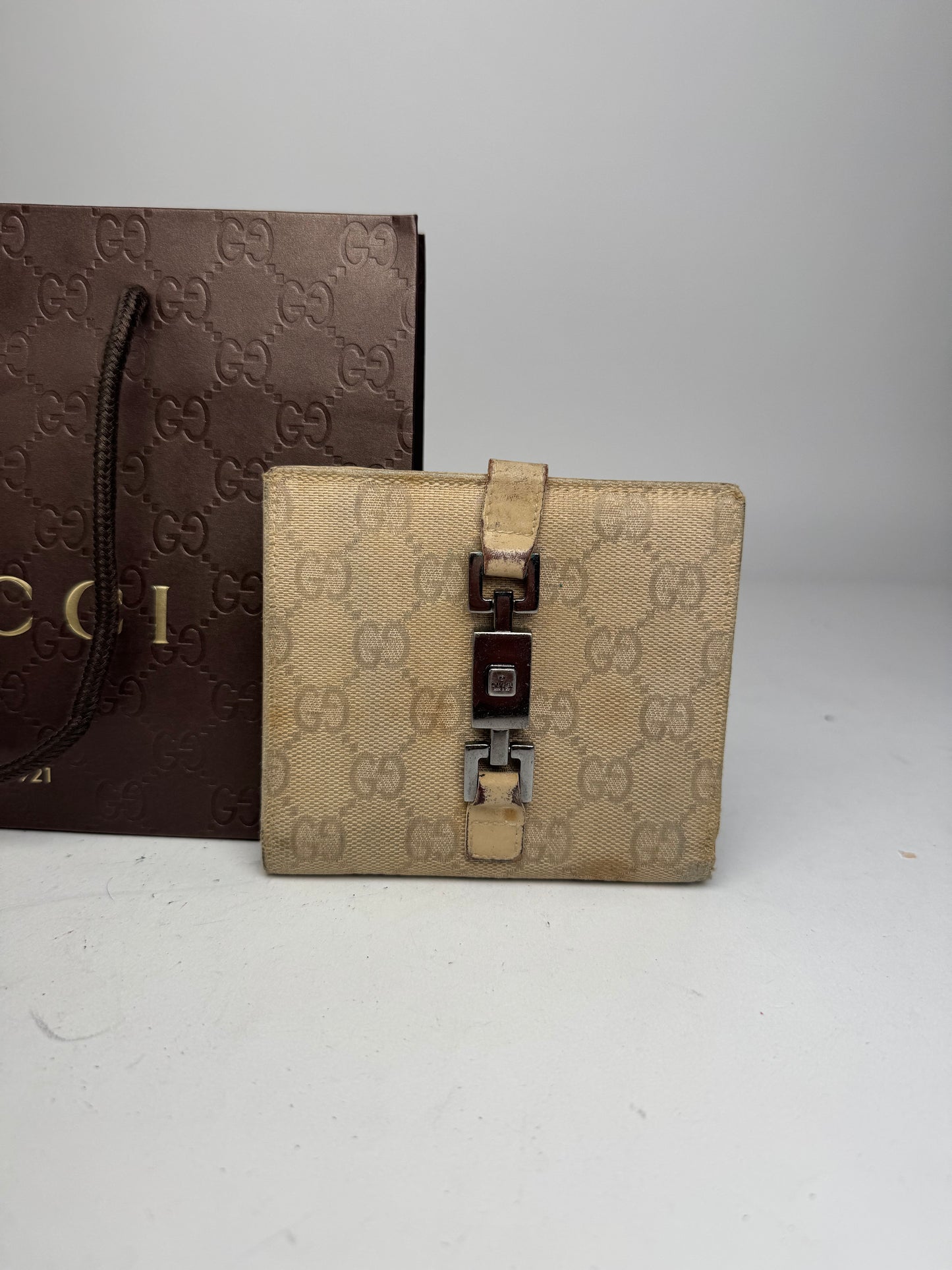 Vintage Gucci Monogram Leatjer Jackie Wallet Beige