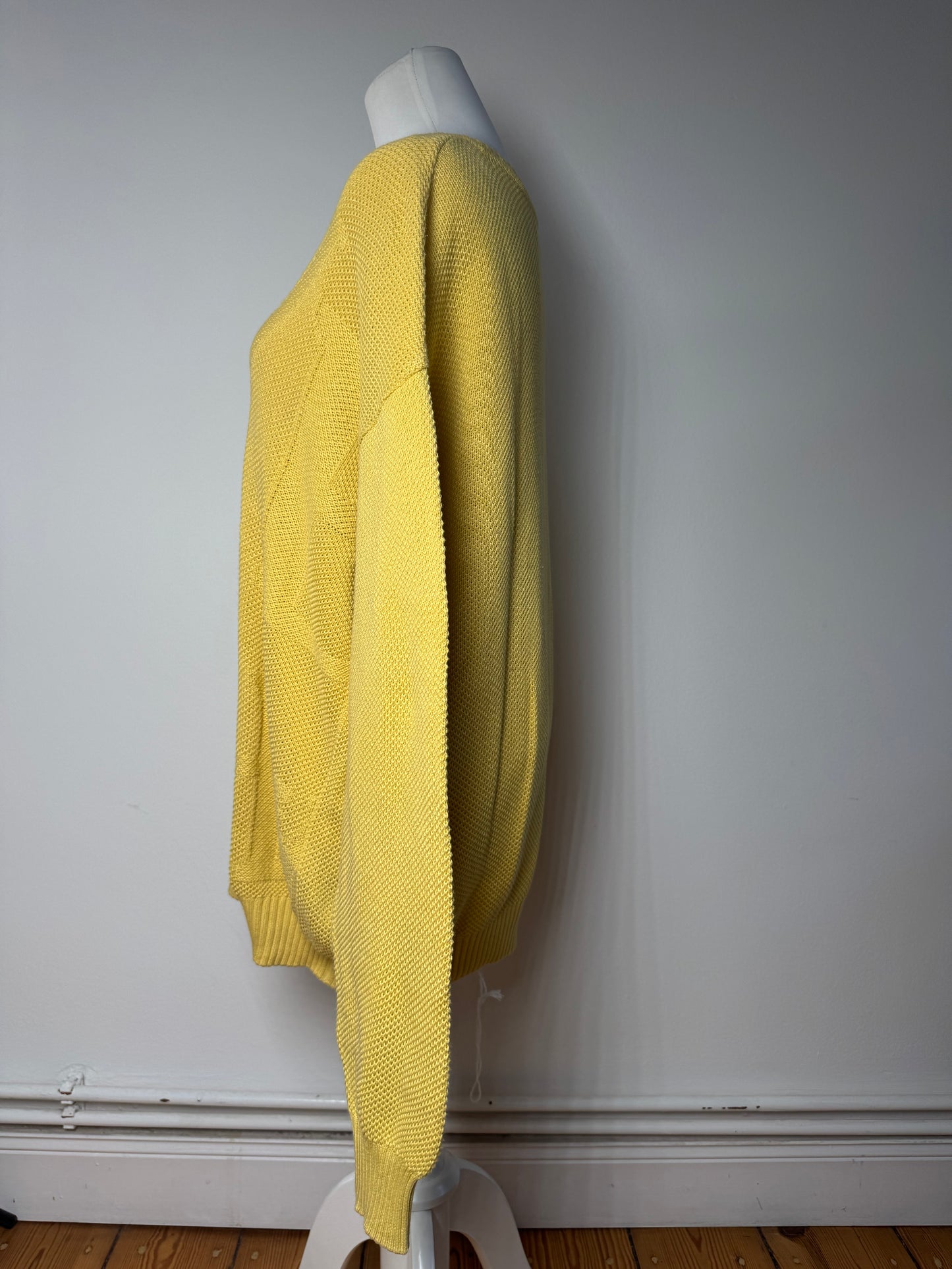 Vintage Givenchy Sweater M/L yellow