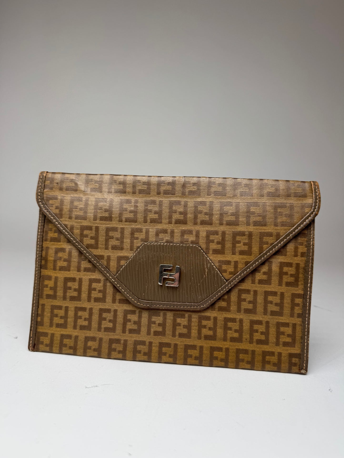 Vintage Fendi FF monogram Leather clutch brown