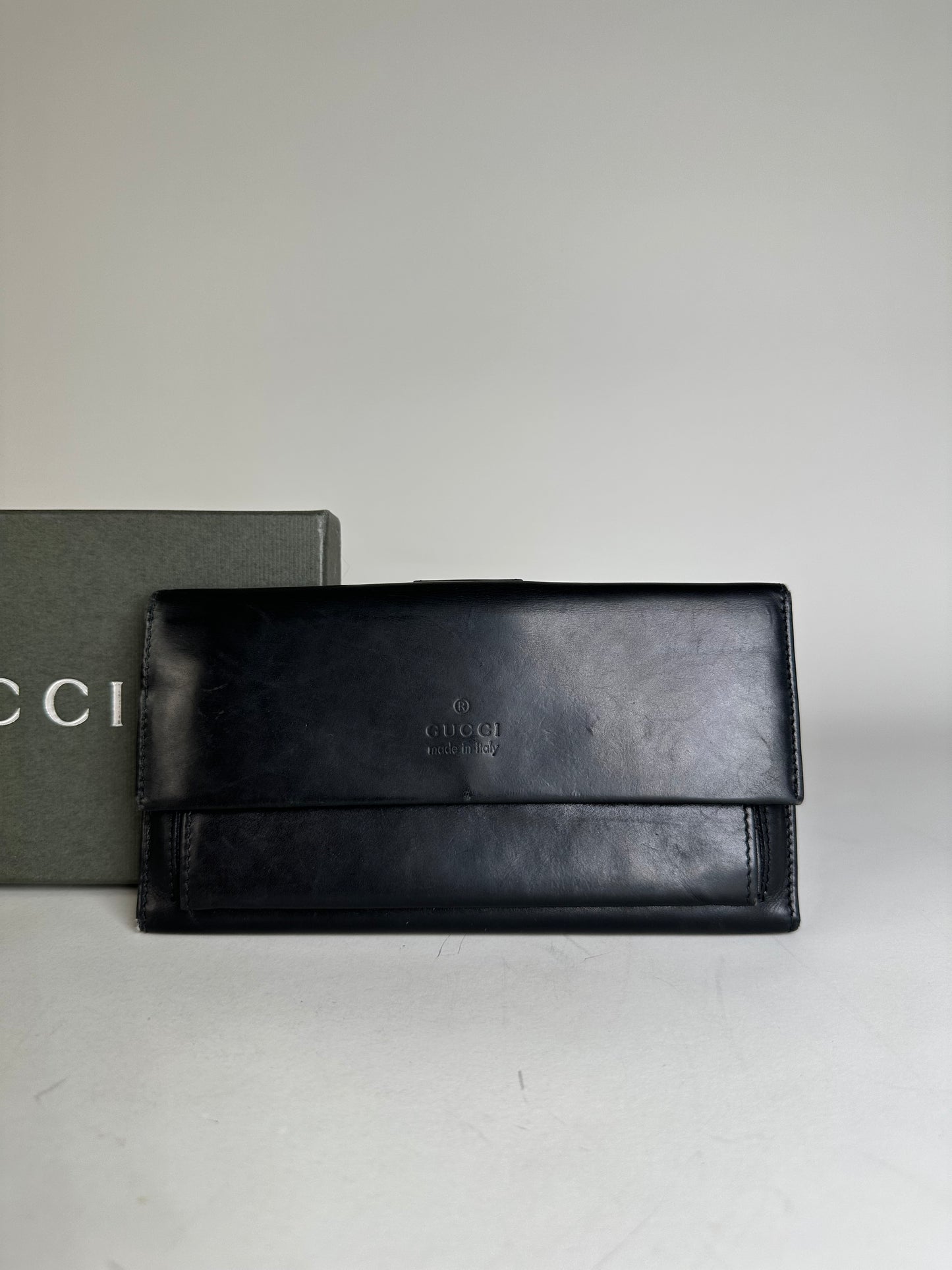 Vintage Gucci GG Logo Leather Wallet Black