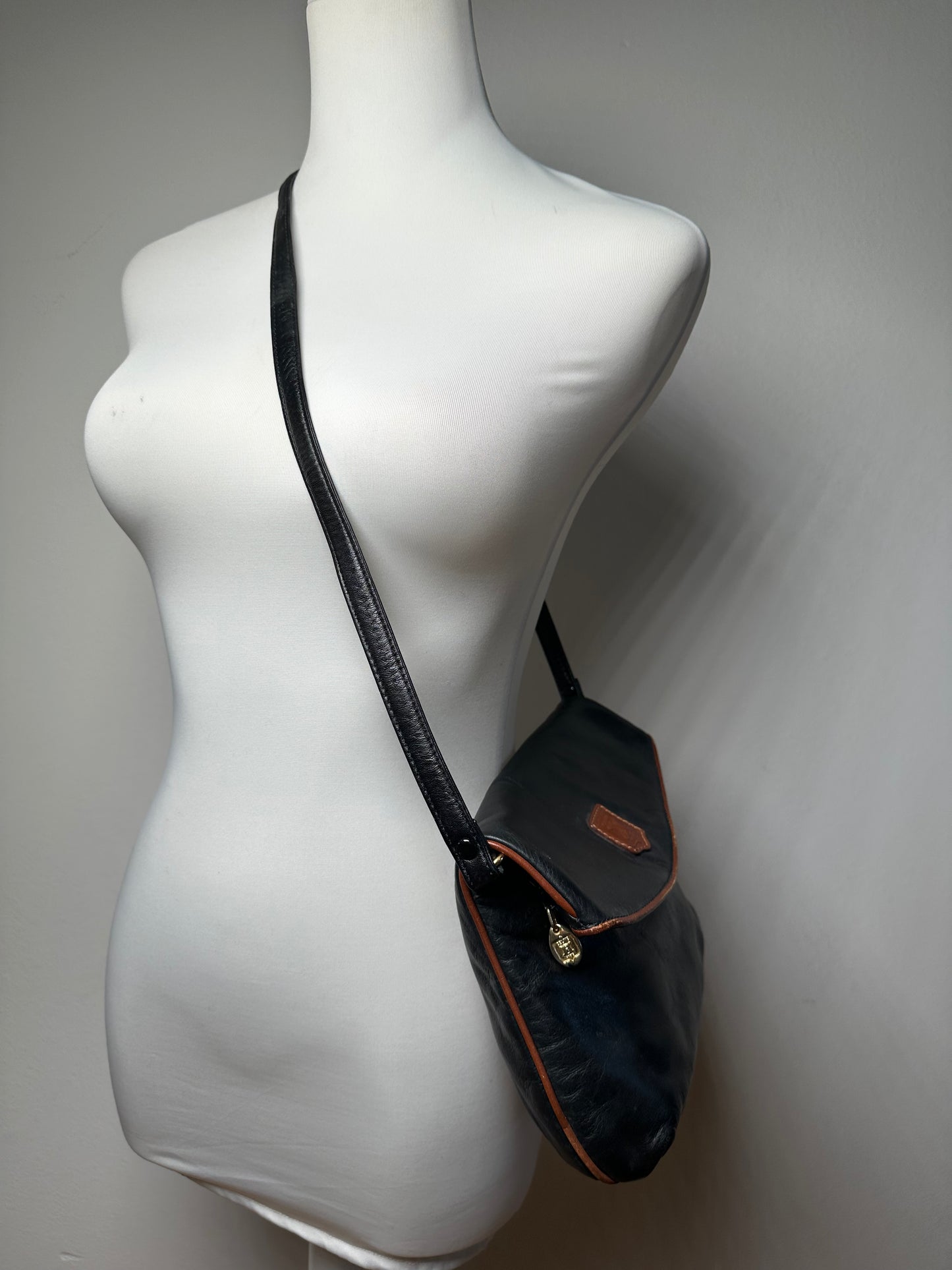 Vintage Celine Paris Leather Shoulder Crossbody Bag Black Brown