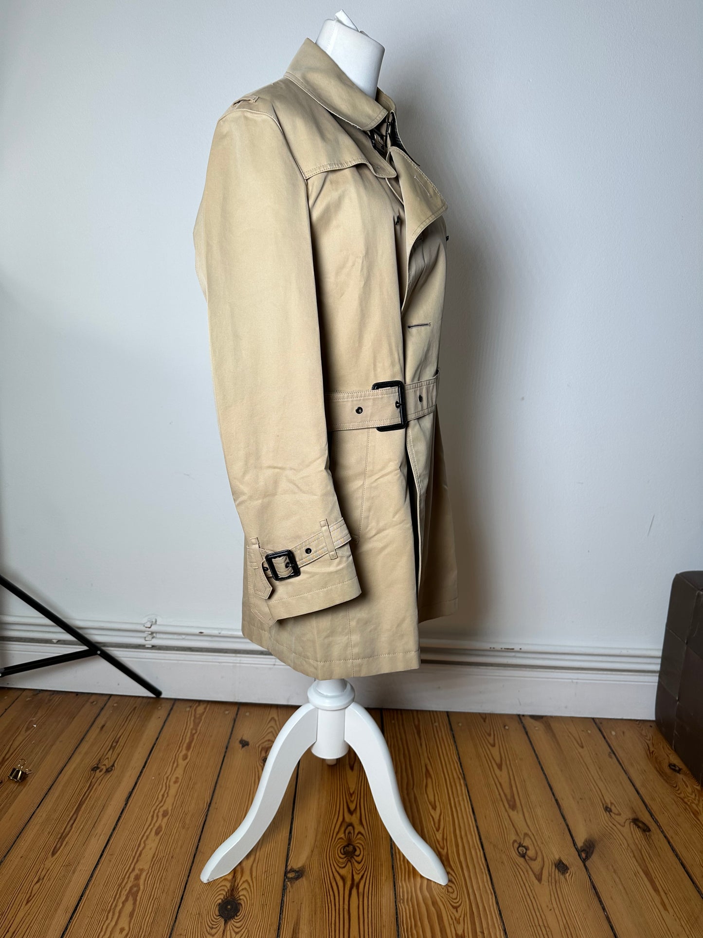 Vintage Burberry Trench Coat Beige M