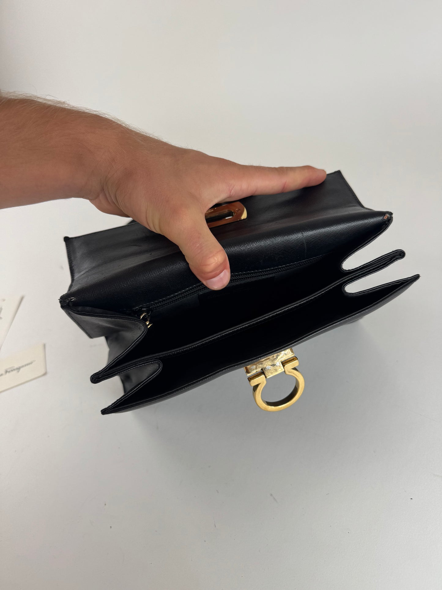 Sac vintage en cuir noir Salvatore Ferragamo 2 voies