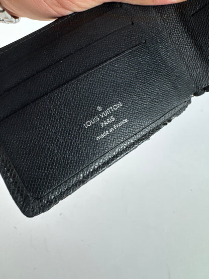 Vintage Louis Vuitton Taiga Leather Card Holder Black