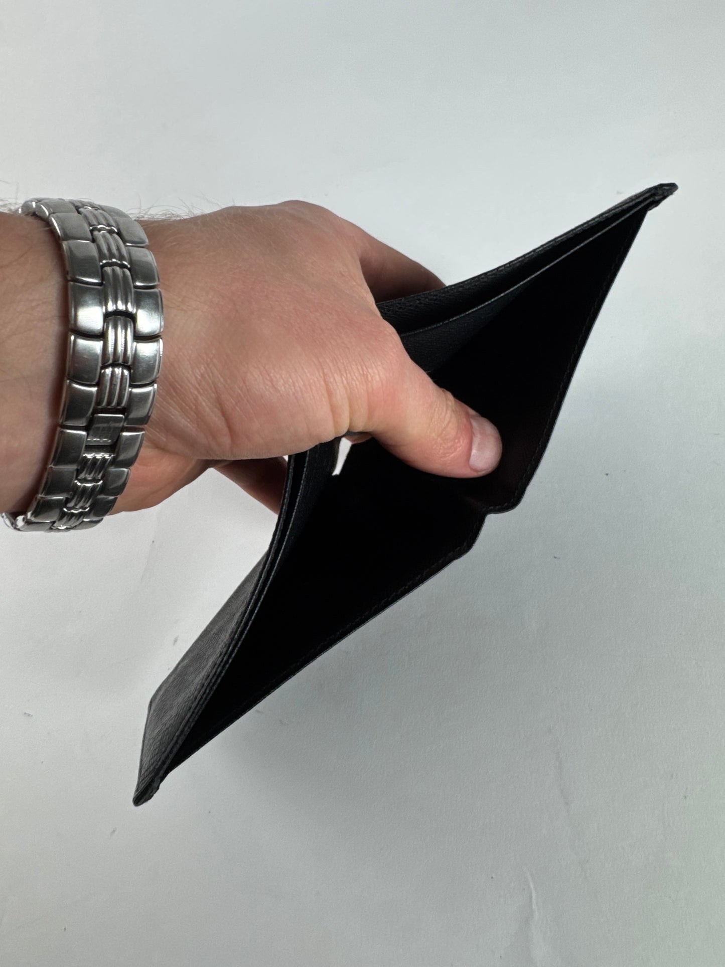 Vintage Louis Vuitton Taiga Leather Card Holder Black