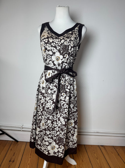 Vintage Burberry Floral Dresd Black White