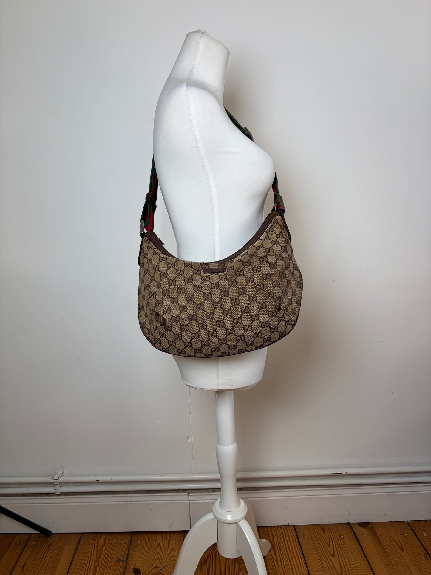 Vintage Gucci GG Supreme Shoulder Bag Beige Brown