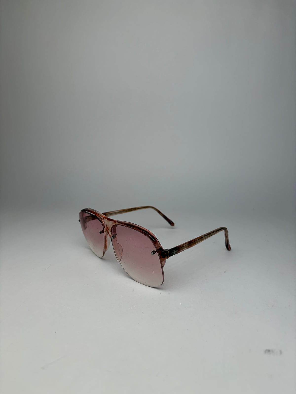 Vintage Givenchy 4G Logo Aviator Sunglasses c. Late 1970s Pink Tortoiseshell