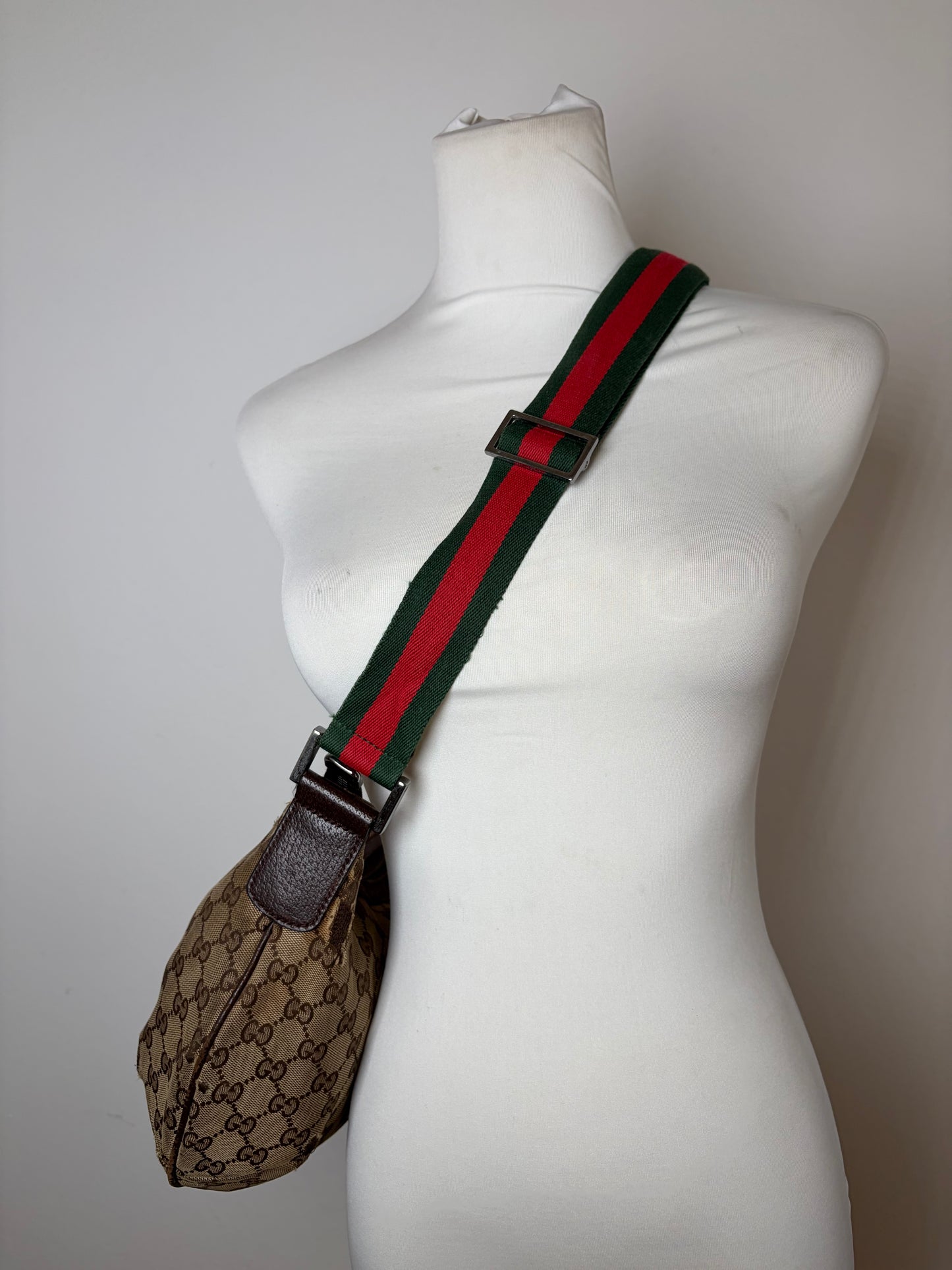 Vintage Gucci GG Supreme Shoulder Bag Beige Brown