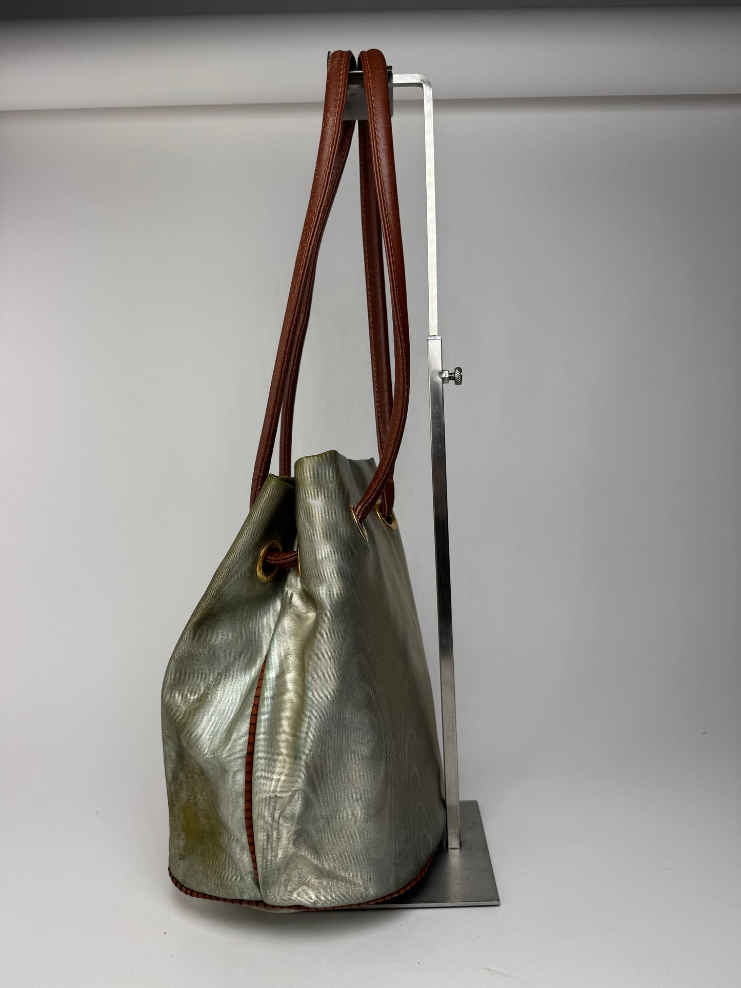 Vintage Loewe Madrid Anagram bag pearl