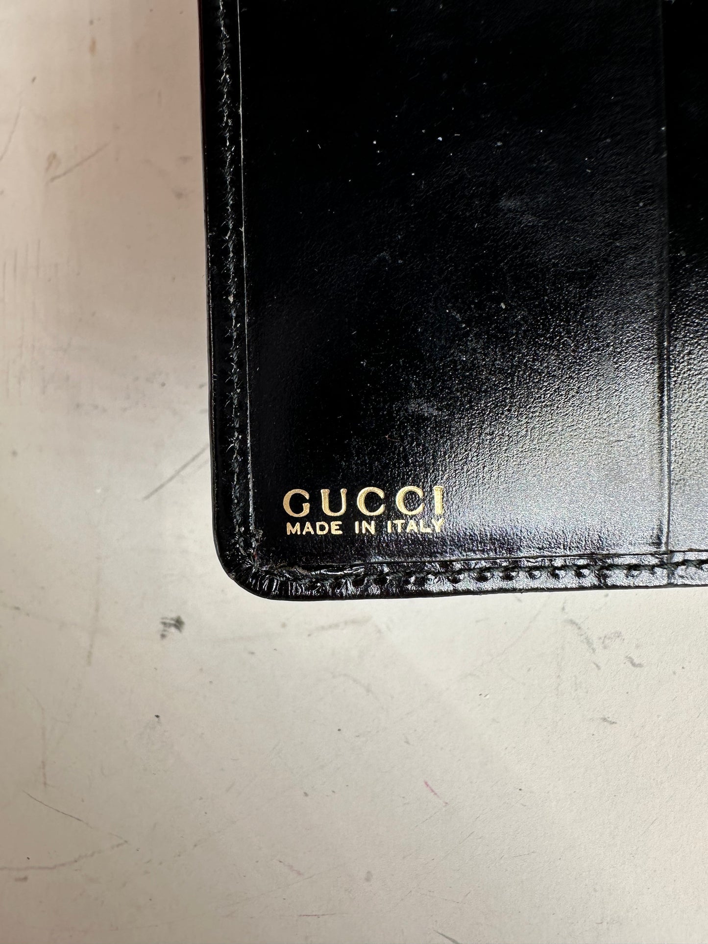 Vintage Gucci Leather Zip Wallet Black Gold