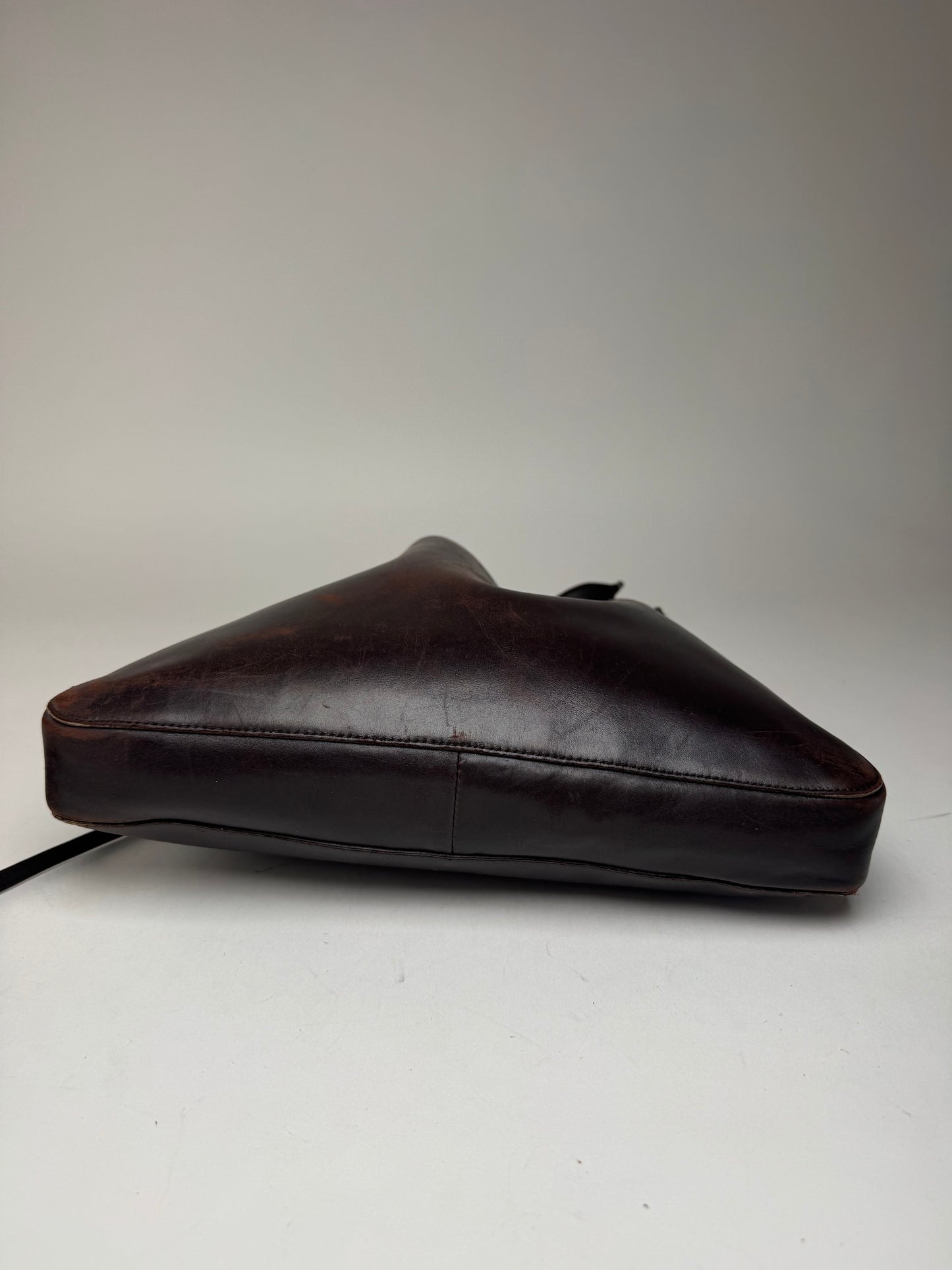 Sac fourre-tout seau vintage en cuir Gucci marron