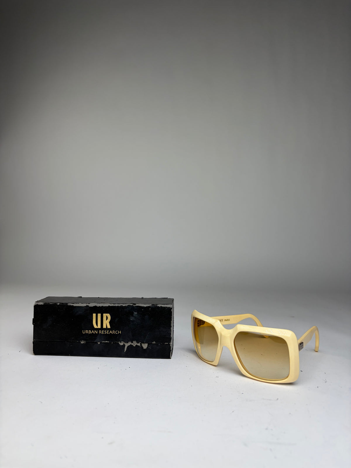 Vintage Givenchy 4G Logo Oversized Sunglasses c. Late 1970s Ivory