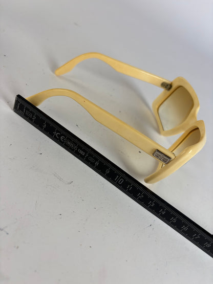 Vintage Givenchy 4G Logo Oversized Sunglasses c. Late 1970s Ivory