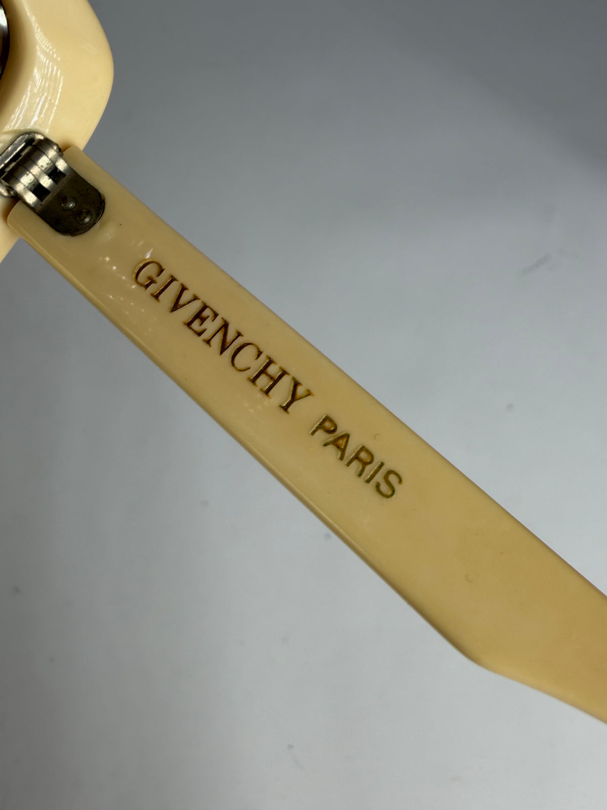 Vintage Givenchy 4G Logo Oversized Sunglasses c. Late 1970s Ivory