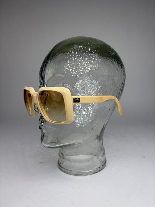 Vintage Givenchy 4G Logo Oversized Sunglasses c. Late 1970s Ivory