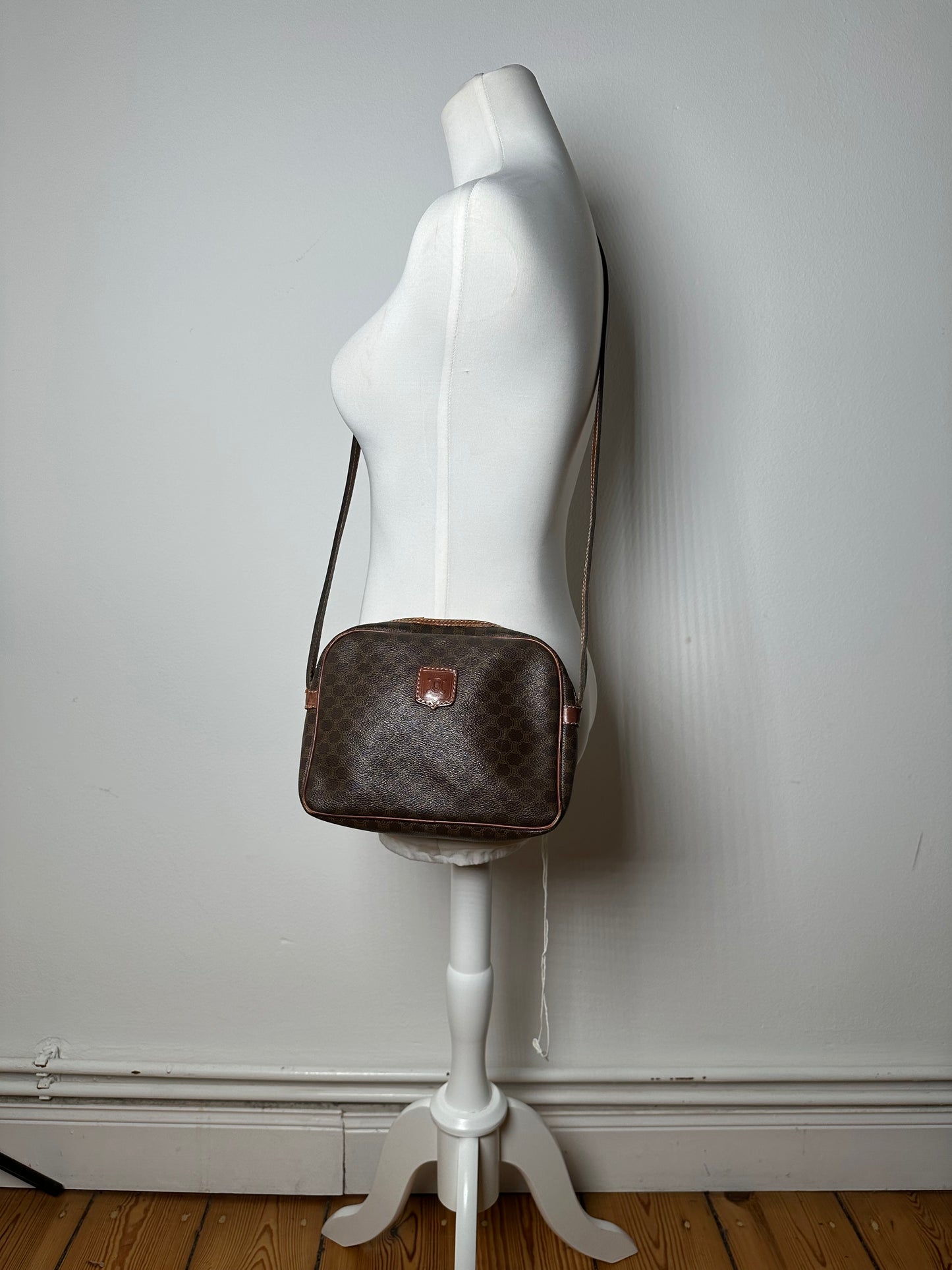 Vintage Celine Paris Triomphe Monogram Leather Shoulder bag Brown