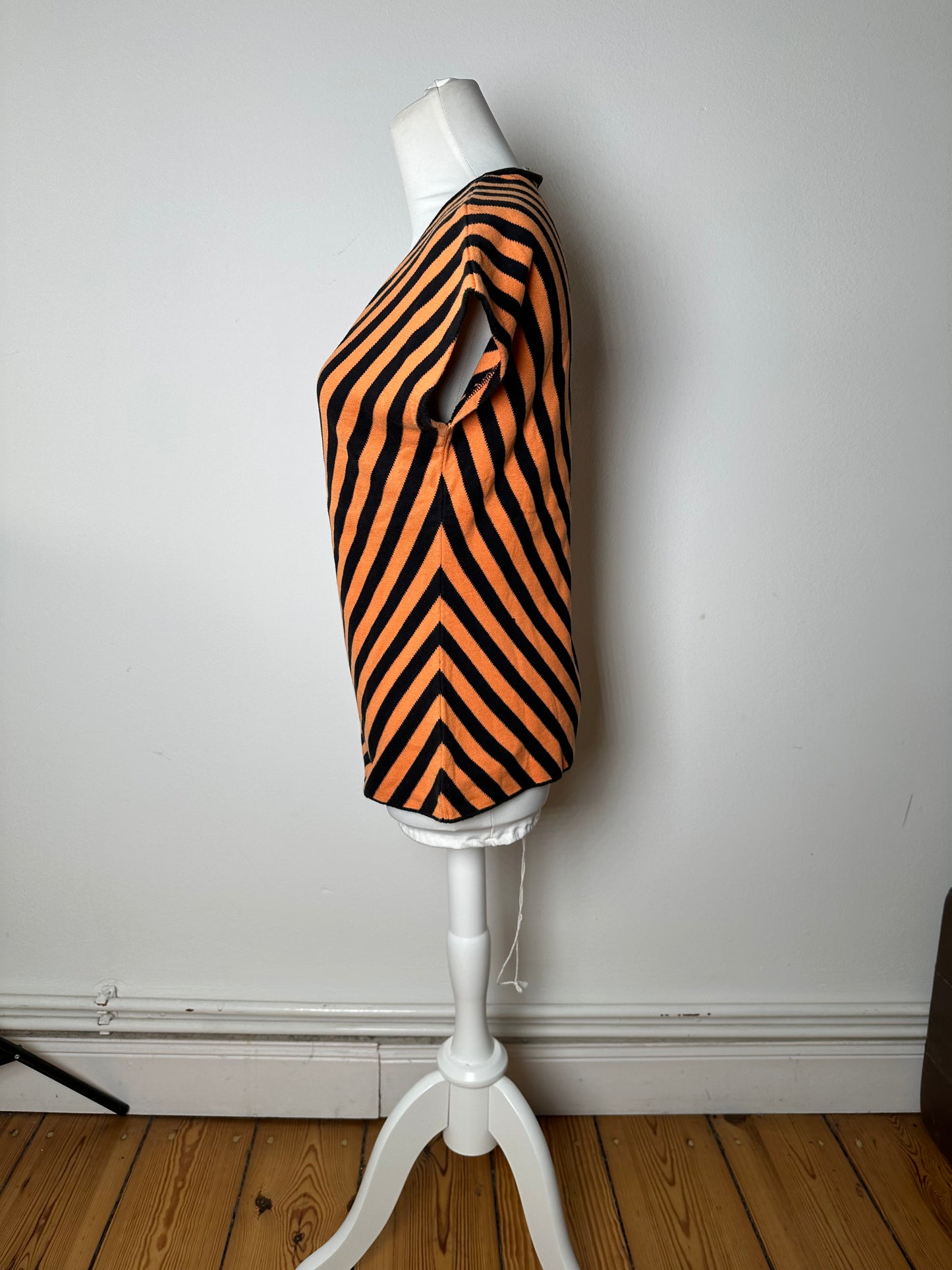 Vintage Givenchy Chevron Striped Sleeveless Top Orange Black M