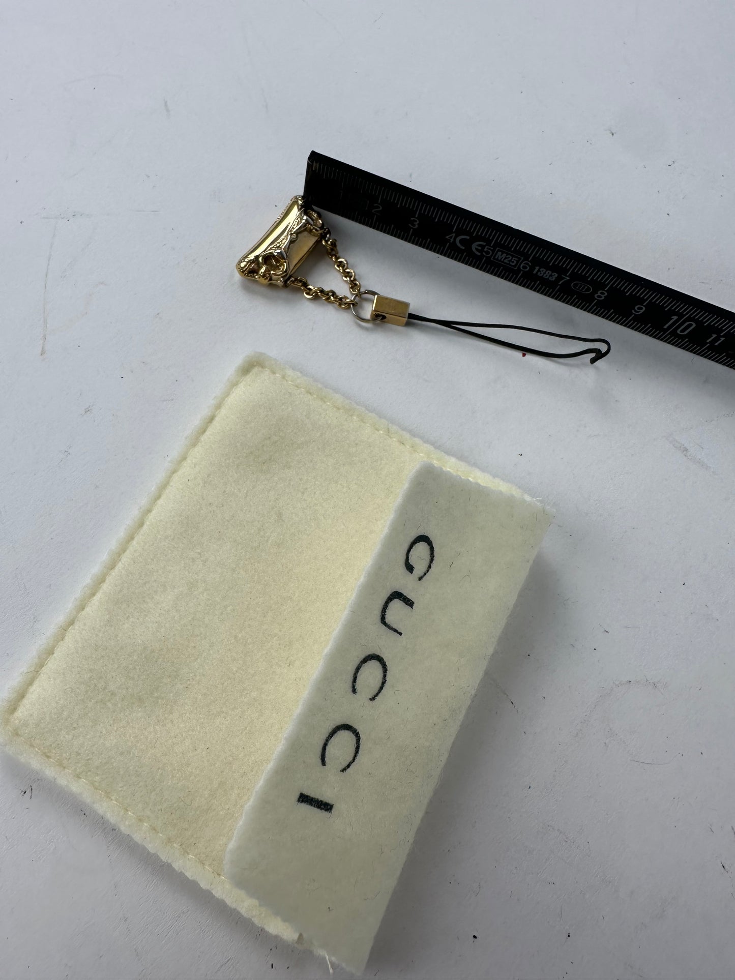 Vintage Gucci Horsebit Bag Emblossed Keychain Gold