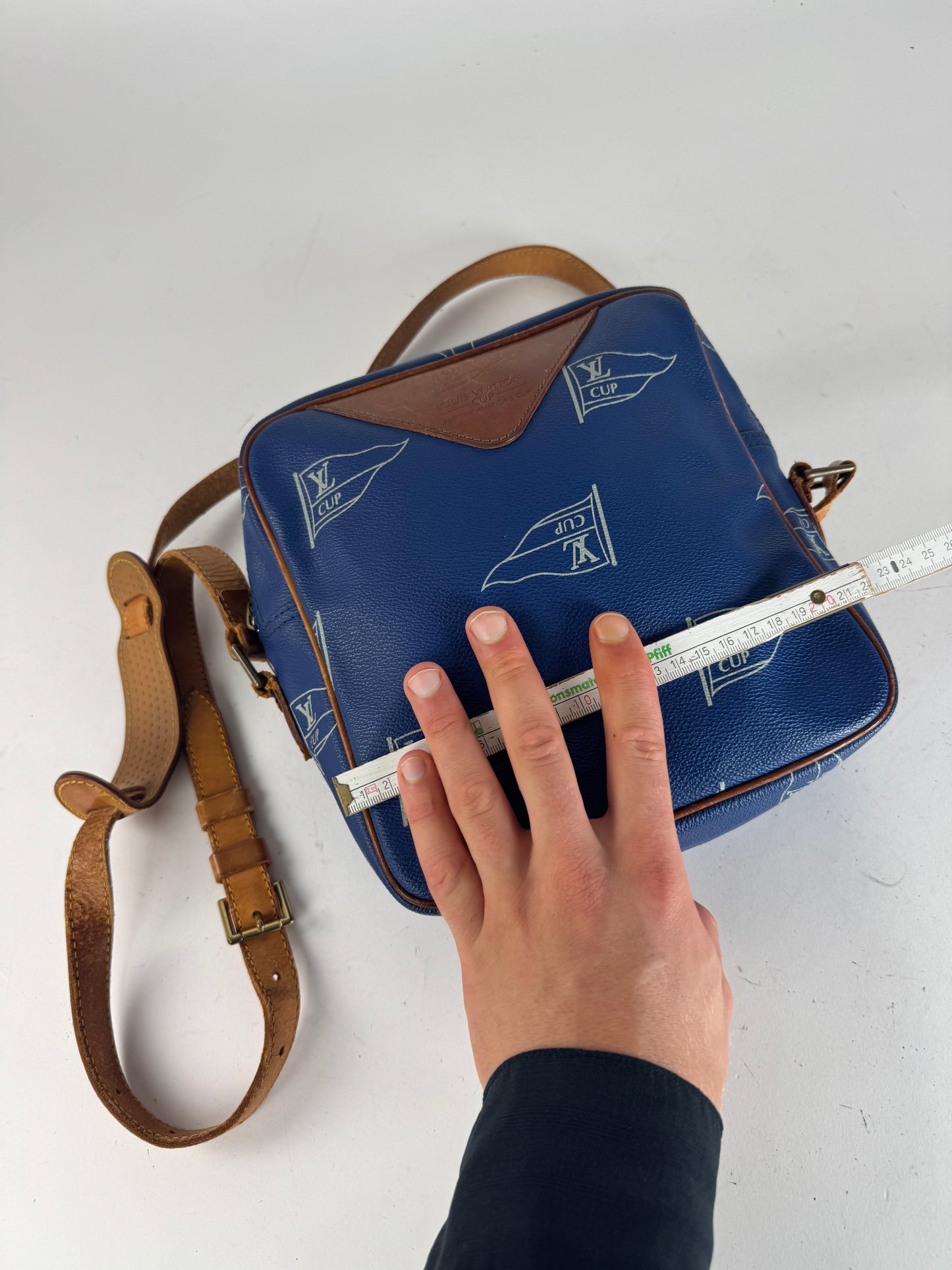 Vintage Louis Vuitton Americas Cup 2000 Leather Crossbody Bag Blue Brown