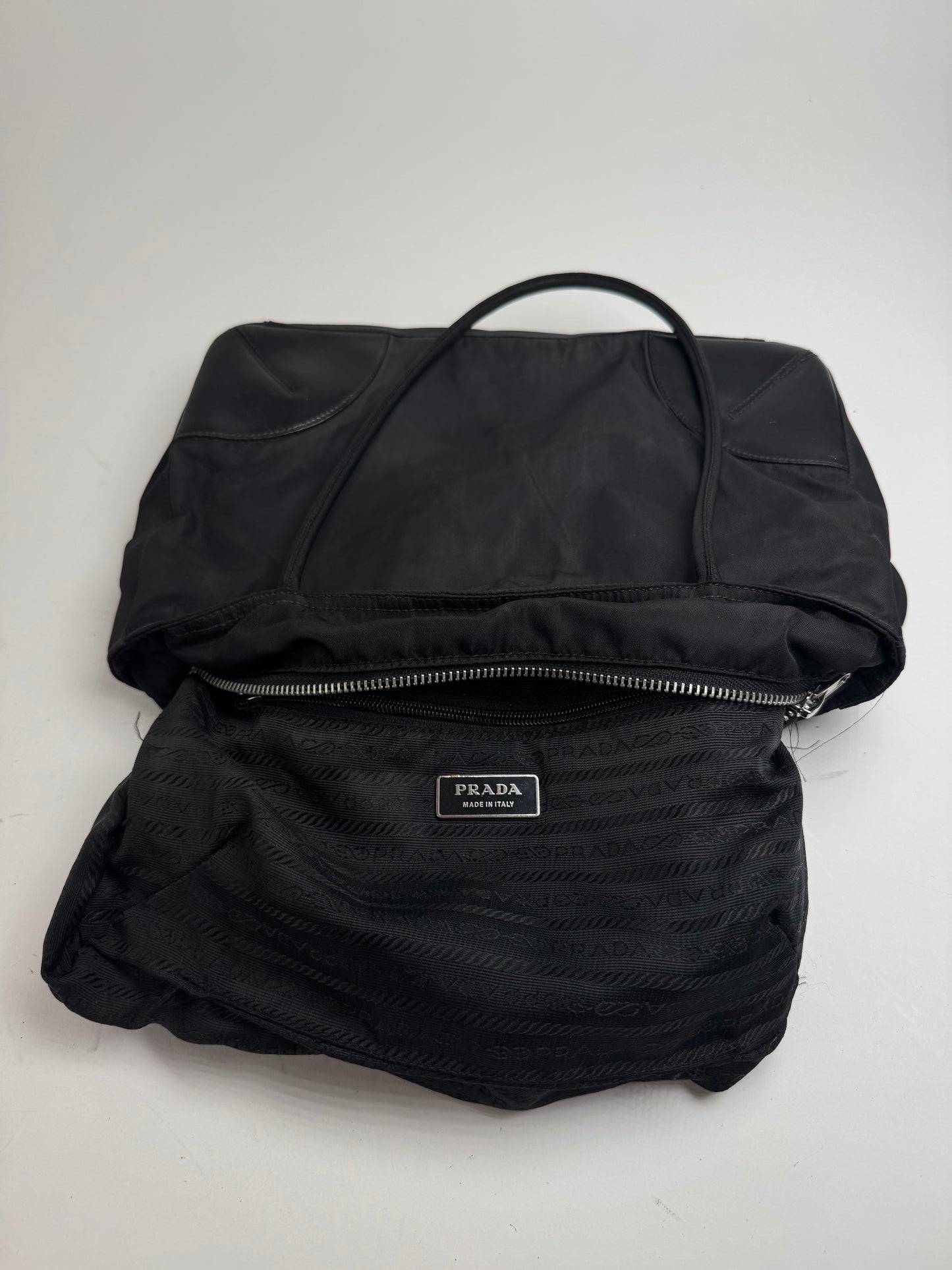 Sac Trangle Prada vintage en cuir polyester noir