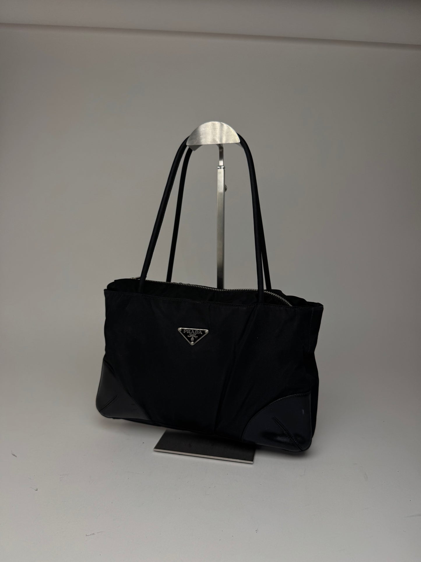 Sac Trangle Prada vintage en cuir polyester noir