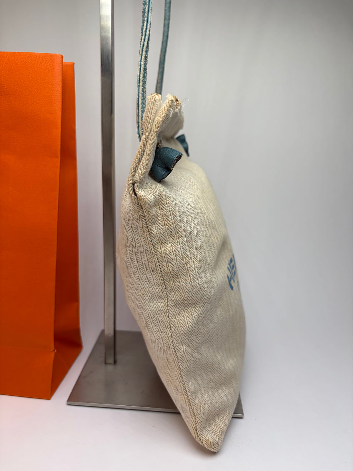 Vintage Hermes Hermès Herringbone Cotton Drawstring Pouch Beige Blue